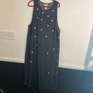 Dark Blue Demin sleeveless dress by Quaker Factory Size Large.